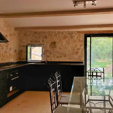 Bed & Breakfast La Magnanerie D'audabiac Lussan (Gard)
